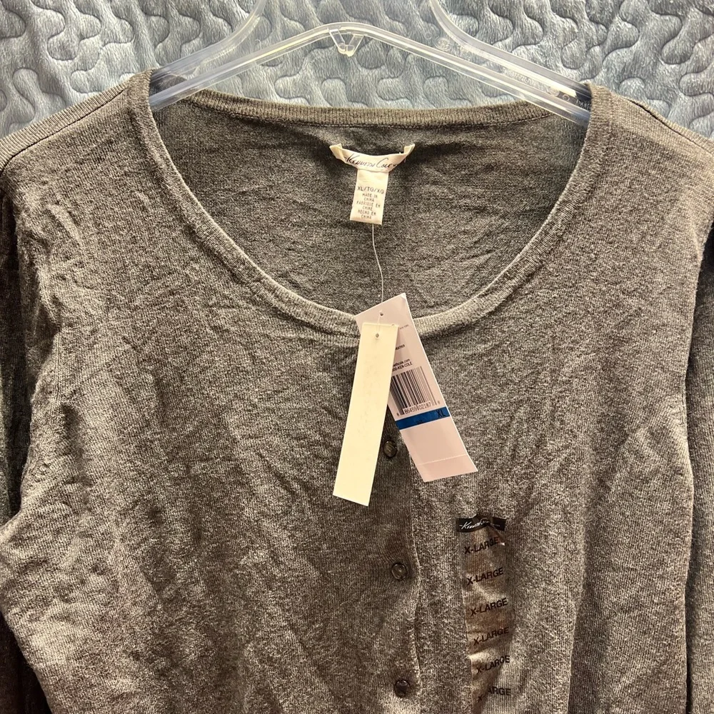 Cardian sweater - Picture 2 of 8